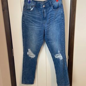 American Eagle Mom Jeans
